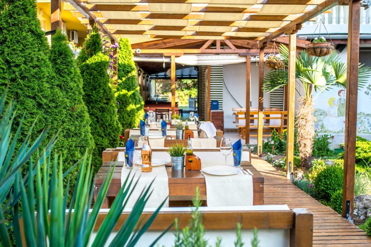 Hotel Yanis Лозенец Экстерьер фото